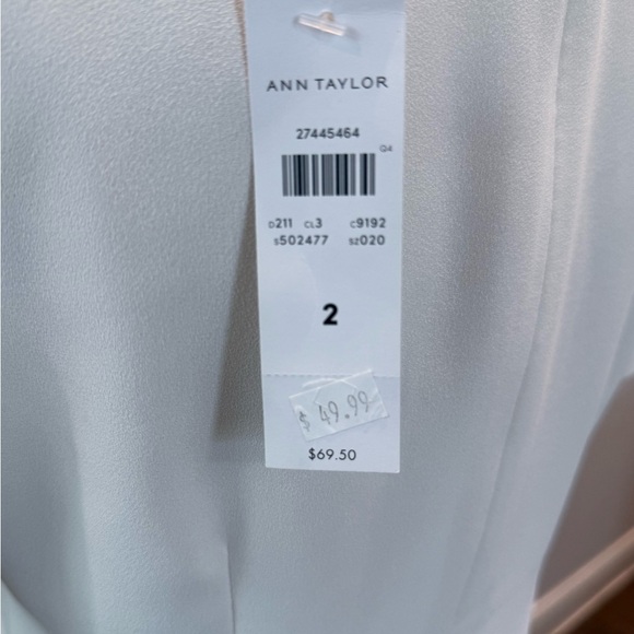 White Ann Taylor, size 2 Asymmetrical Peplum Blouse NEW WITH TAGS!!! - Picture 4 of 6
